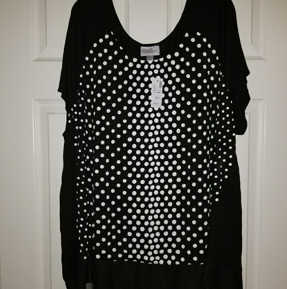 Brand New With Tags Avenue size 30/32 shirt